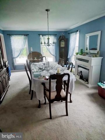 8 GLEN VIEW PL, Newark, DE 19711