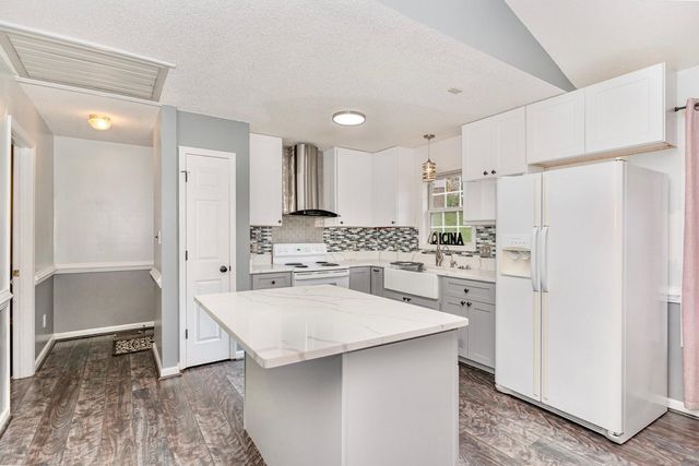 4408 Valley Cove Court, Raleigh, NC 27616