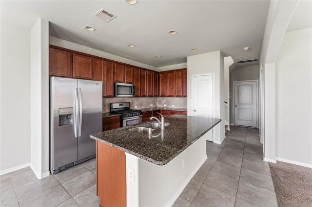 8014 Oxbow Manor Lane, Cypress, TX 77433