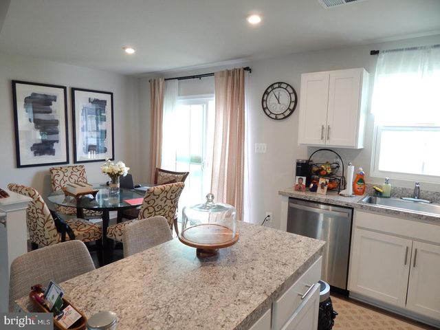 56 WIGGLES CT, Martinsburg, WV 25403