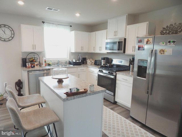56 WIGGLES CT, Martinsburg, WV 25403