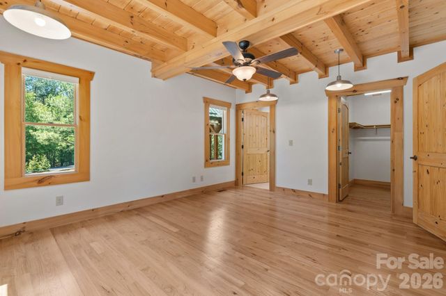 280 Hidden Lake Parkway, Nebo, NC 28761