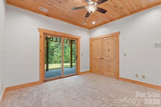 280 Hidden Lake Parkway, Nebo, NC 28761