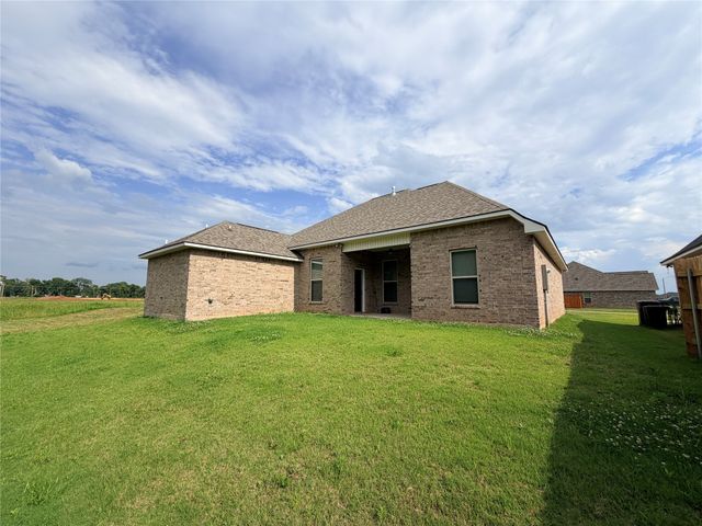 277 Saint Edmunds Way, Bossier City, LA 71111
