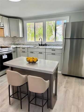 205 Matt Place, Greensboro, NC 27405