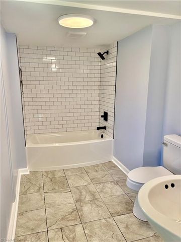 205 Matt Place, Greensboro, NC 27405