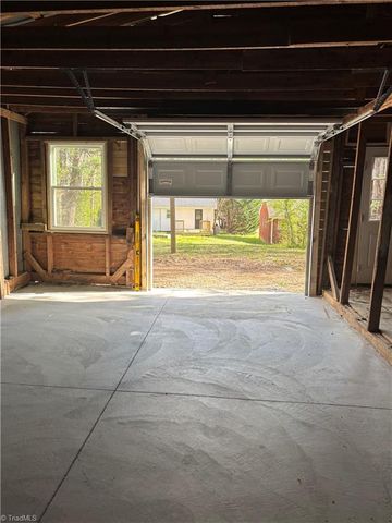 205 Matt Place, Greensboro, NC 27405