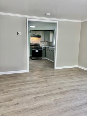 205 Matt Place, Greensboro, NC 27405