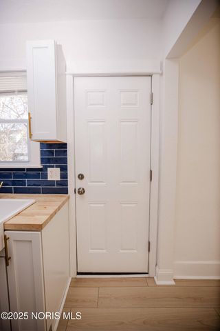 2032 Elliott Avenue, Toledo, OH 43606