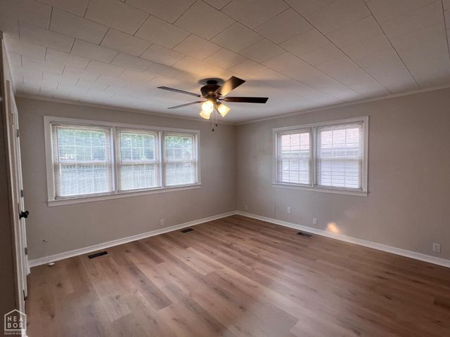 315 S Main St., Leachville, AR 72438