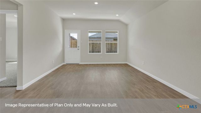 125 MORNING SIDE Grove, San Marcos, TX 78666