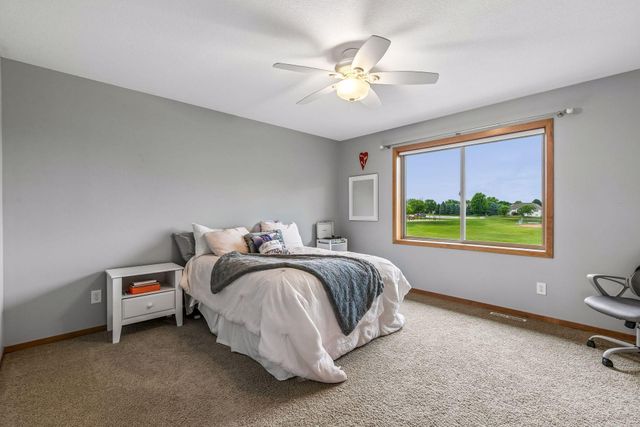18274 Imagery Lane, Lakeville, MN 55044