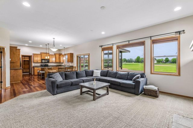 18274 Imagery Lane, Lakeville, MN 55044