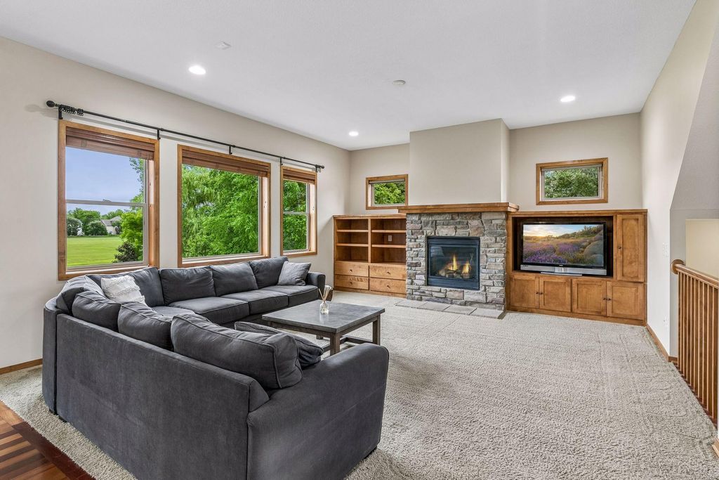 18274 Imagery Lane, Lakeville, MN 55044 — photo 4