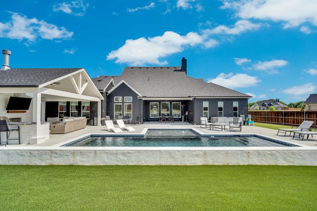 4621 Bonanza Drive, Midlothian, TX 76065