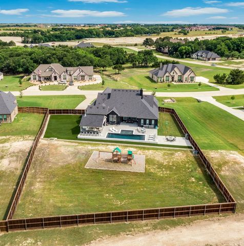 4621 Bonanza Drive, Midlothian, TX 76065
