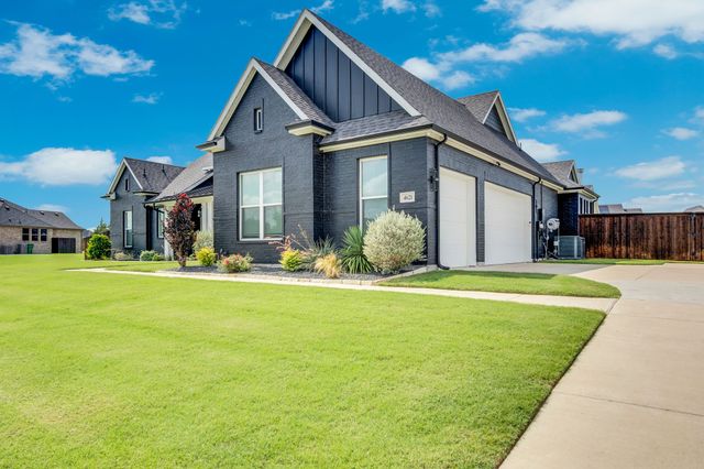 4621 Bonanza Drive, Midlothian, TX 76065