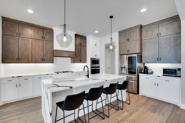 4621 Bonanza Drive, Midlothian, TX 76065