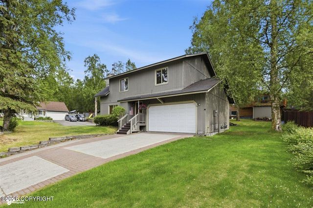 17502 laoana Court, Eagle River, AK 99577