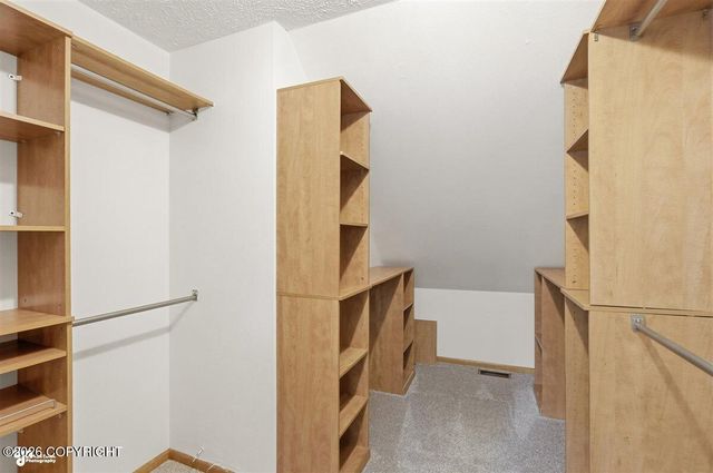 17502 laoana Court, Eagle River, AK 99577
