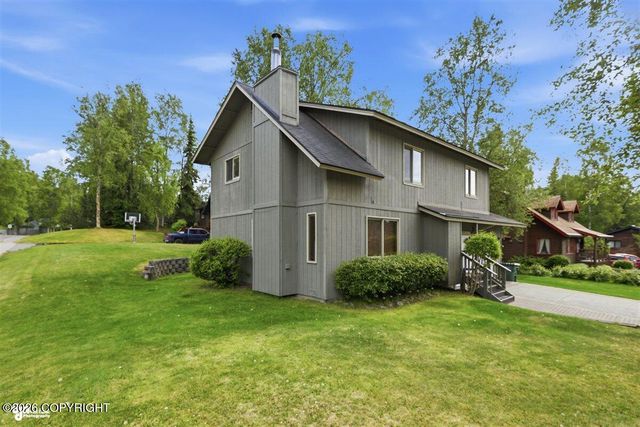 17502 laoana Court, Eagle River, AK 99577