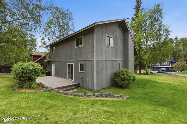 17502 laoana Court, Eagle River, AK 99577