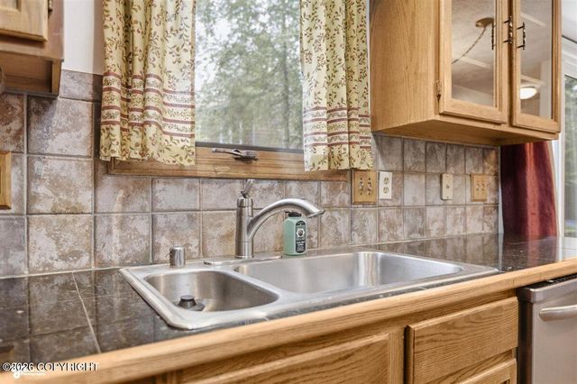 17502 laoana Court, Eagle River, AK 99577