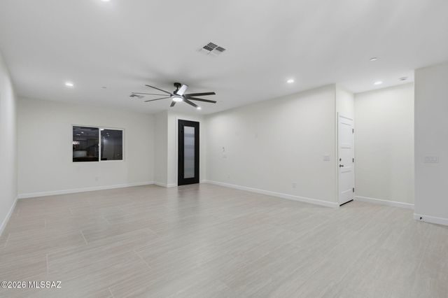 3406 W Milton Road, Tucson, AZ 85746