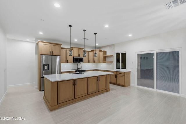 3406 W Milton Road, Tucson, AZ 85746
