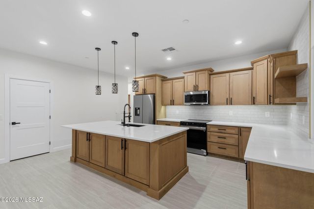 3406 W Milton Road, Tucson, AZ 85746