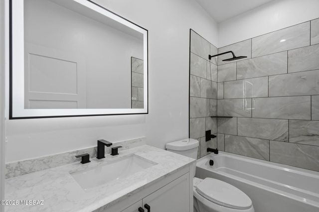 3406 W Milton Road, Tucson, AZ 85746