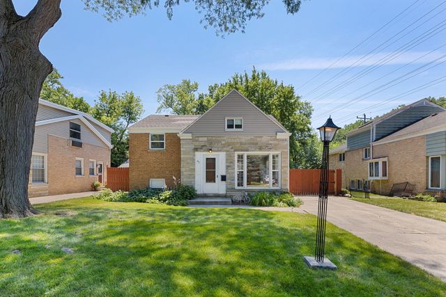 47 Hackberry Lane, Glenview, IL 60025