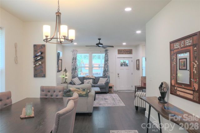 611 Twinbrook Lane, Maggie Valley, NC 28751