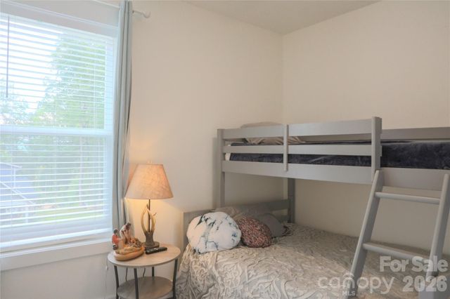 611 Twinbrook Lane, Maggie Valley, NC 28751