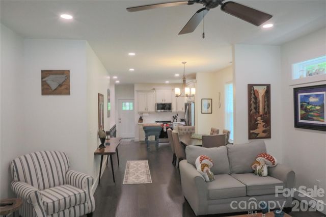 611 Twinbrook Lane, Maggie Valley, NC 28751