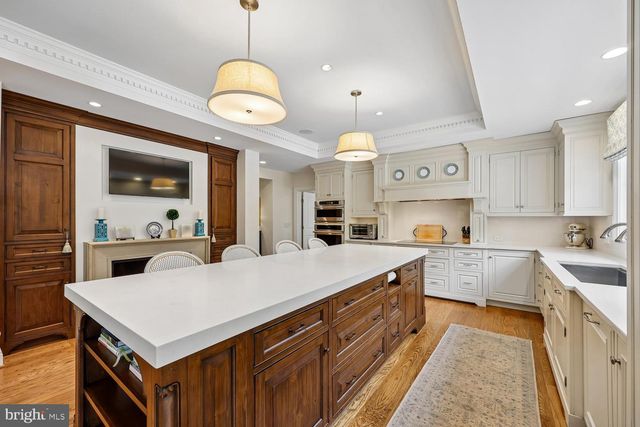 13580 STONEBARN LN, North Potomac, MD 20878