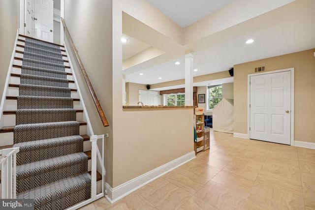 13580 STONEBARN LN, North Potomac, MD 20878