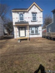 1157 W Wythe St, Petersburg, VA 23803
