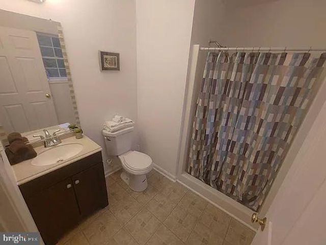 73 SNAKE EYES LN, Berkeley Springs, WV 25411