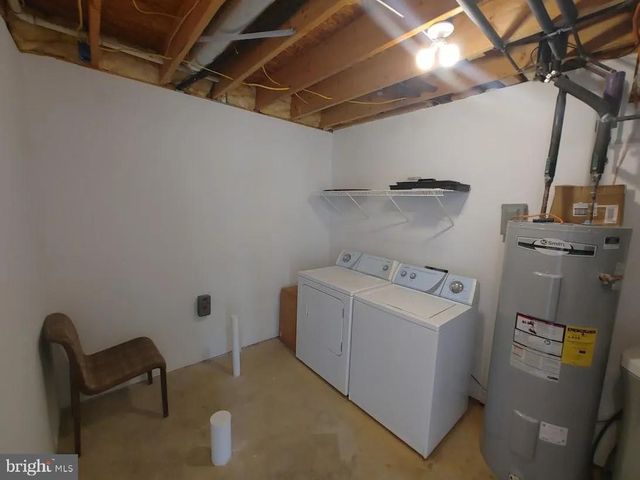 73 SNAKE EYES LN, Berkeley Springs, WV 25411