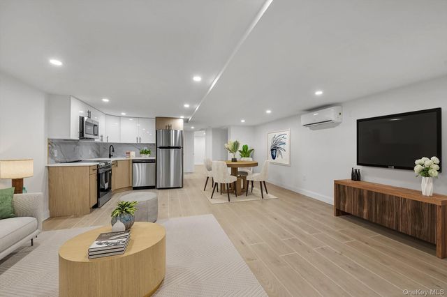 257 E 28th Street, Brooklyn, NY 11226