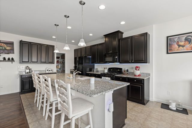 948 Fairdale Ct, Nashville, TN 37221