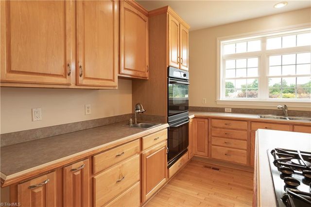 1221 Lingle Farm Road, Lexington, NC 27295