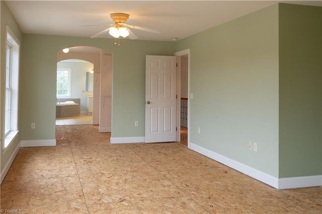 1221 Lingle Farm Road, Lexington, NC 27295