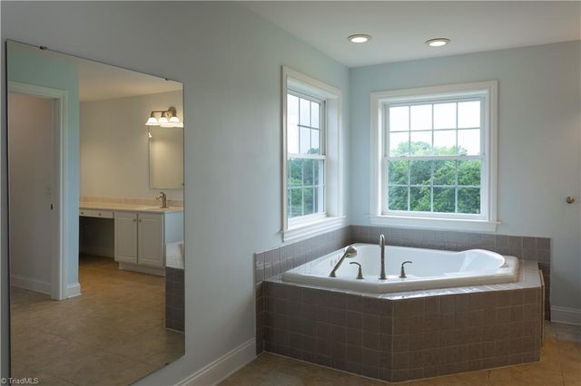 1221 Lingle Farm Road, Lexington, NC 27295