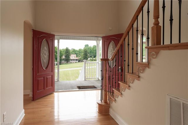 1221 Lingle Farm Road, Lexington, NC 27295