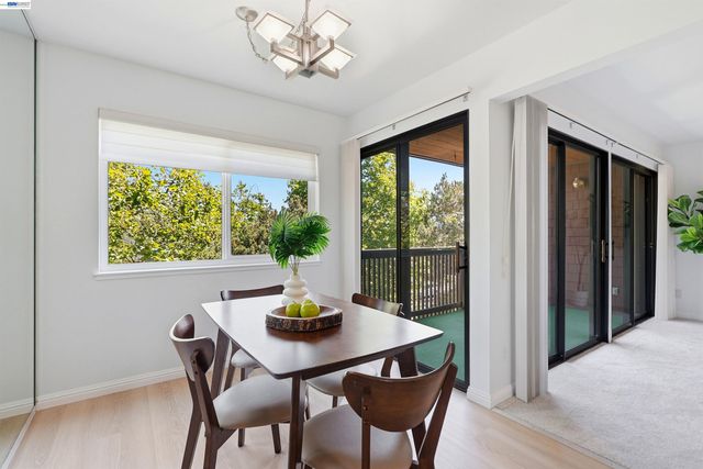 1810 Central Avenue 310, Alameda, CA 94501