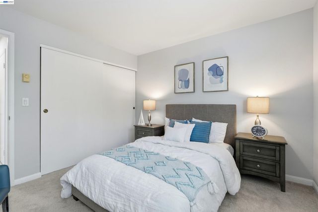 1810 Central Avenue 310, Alameda, CA 94501