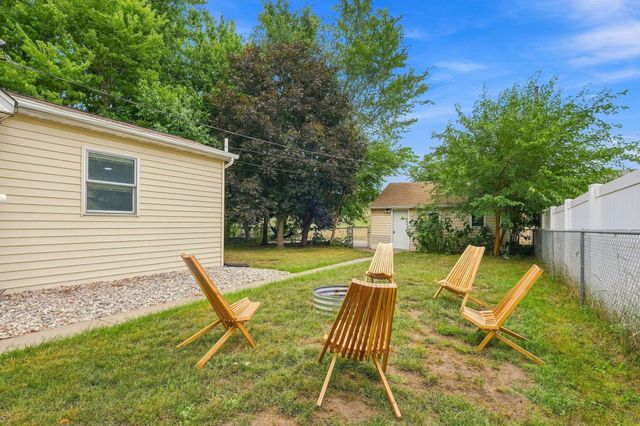 4716 Washburn Avenue N, Minneapolis, MN 55430