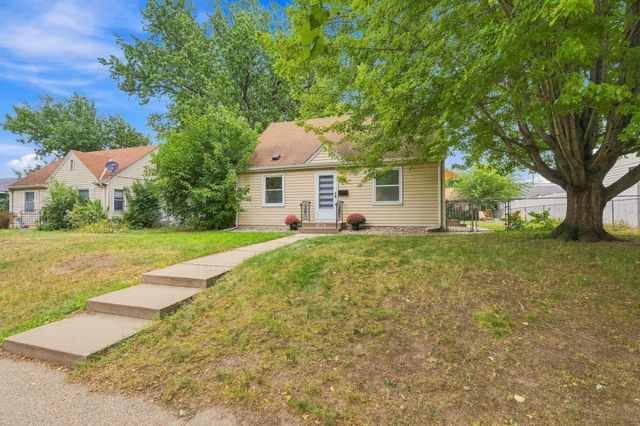 4716 Washburn Avenue N, Minneapolis, MN 55430